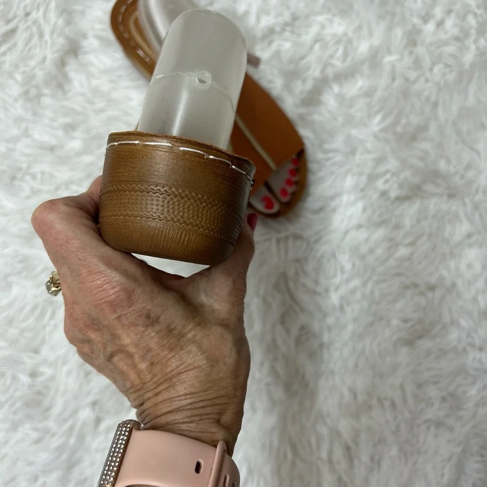 Women's Tan Open-Toe Sandals Size 9